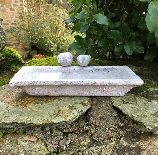 Maisonnette De Charme Les Jardins De Lou * Boussac (Aveyron)