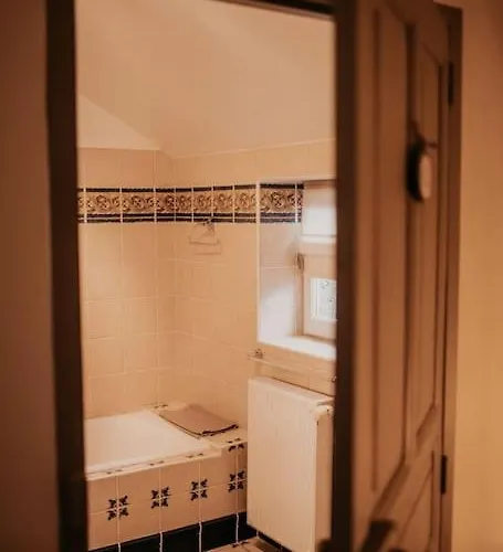 別荘 Maisonnette De Charme Les Jardins De Lou *